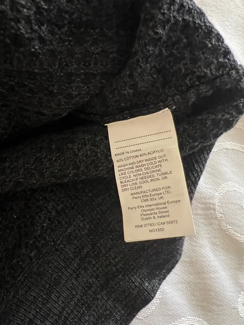 Perry Ellis Charcoal Gray Textured Crewneck Sweater - Picture 3 of 5